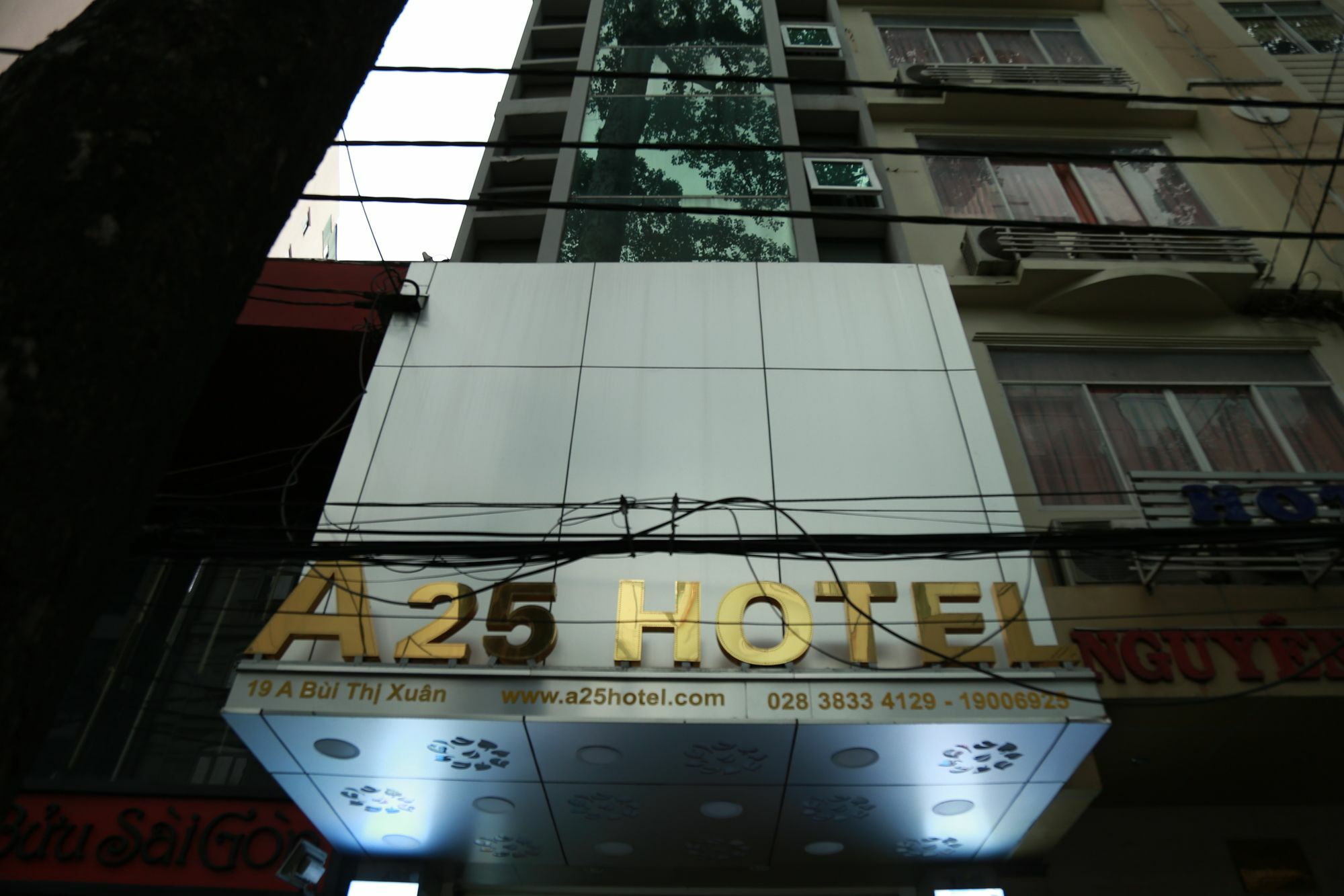 A25 Hotel - 19 Bui Thi Xuan Хошимин Экстерьер фото
